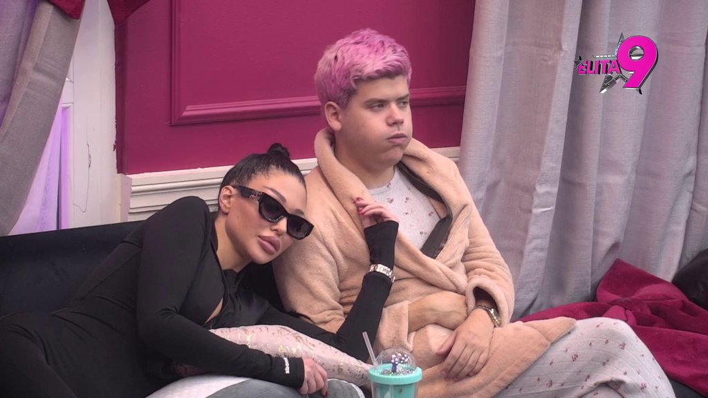 Zakucao za sam kraj: Alibaba skinuo rukavice, pa se obratio Aneli i Maji! (VIDEO)