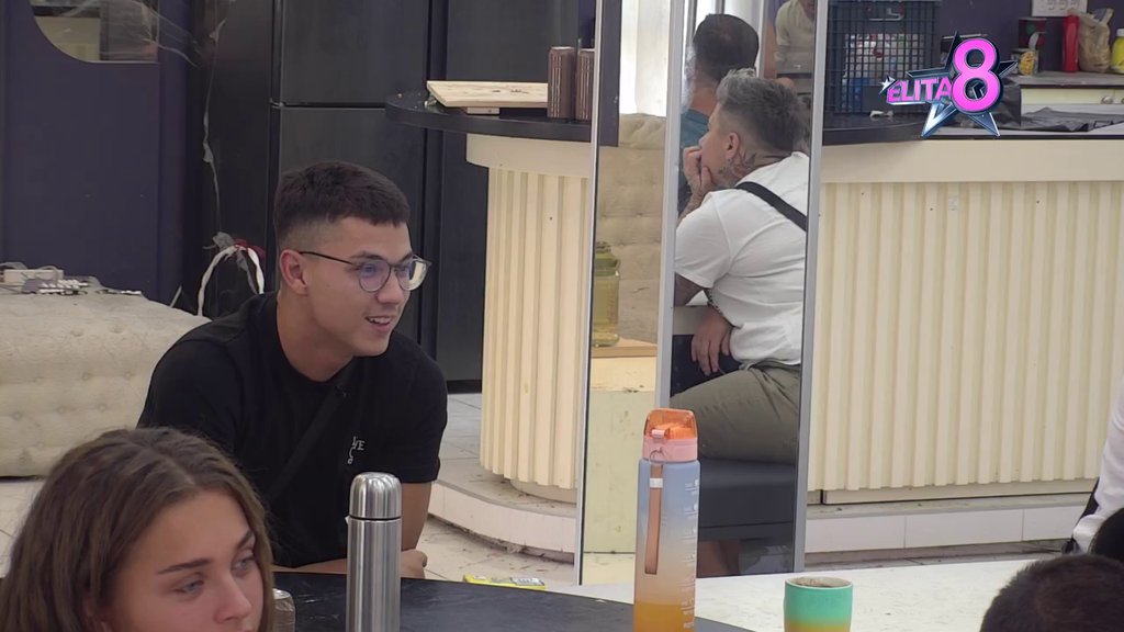 POKUŠAVA DA SE OPERE?! Anđela negira da  je uvredila Gastoza na NAJMORBIDNIJI NAČIN, rešila da sebe opravda preko Karićeve grbače! (VIDEO)