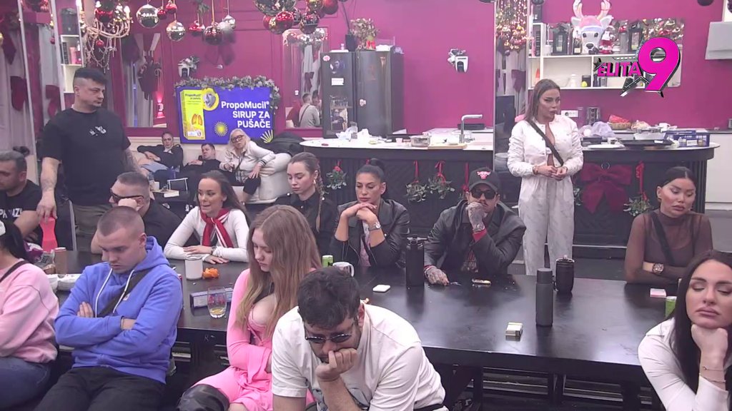 Sofija zapretila Milici Veličković: Otkrila da je drži u šaci, nakon Elite 9 sprema uništenje! (VIDEO)