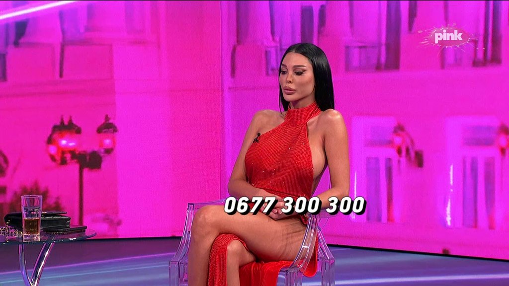 Zapištala poput ekspres lonca! Maja kivna na Takija, spremna da prekine kontakt sa ocem ako ne prihvati Asmina?! (VIDEO)