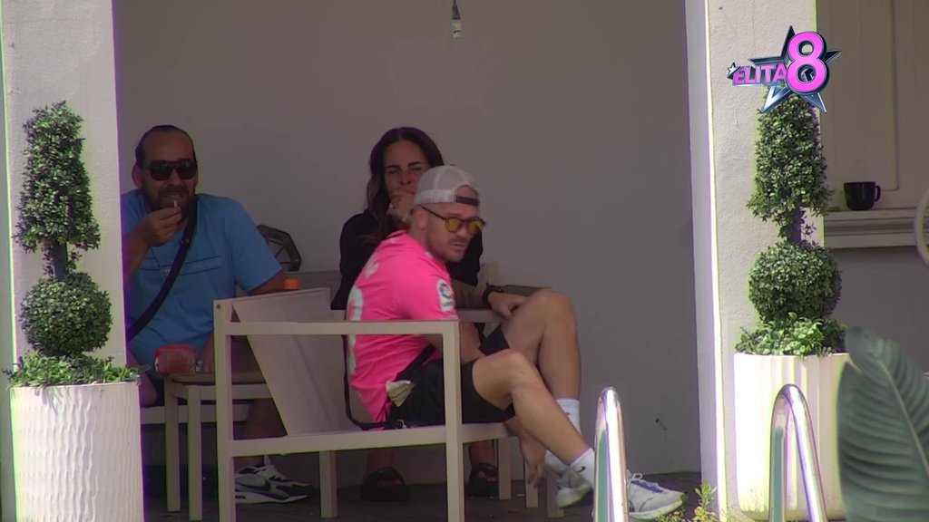 Čudom se čudi: Kačavenda šokirana poniženjem koje je Peja priredio Eni, smatra da se ovo ne prašta! (VIDEO)