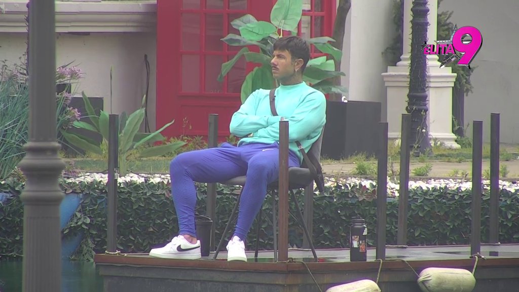 SAD JE NAŠAO DA SEDI NA DOKU: Dača i Ivan uvereni da Filip namerno provocira Staniju kako bi skrenuo pažnju na sebe! (VIDEO)