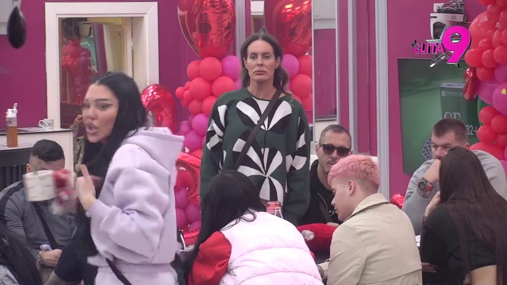 Maja pokrenula istragu KO JE REKAO DA JE BILA INTIMNA SA ANĐELOM! Asmin pokušao da je odbrani, pa opet potkačio Ahmićku: Što ne pitate da li je Aneli bila sa Karićem! (VIDEO)