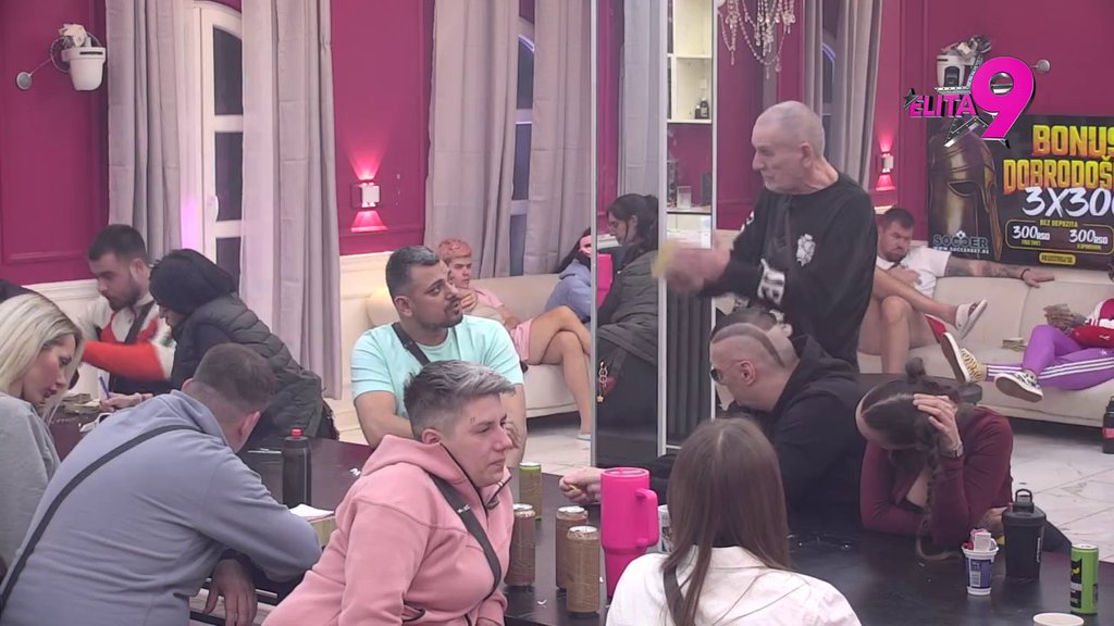 Imaš komplekse: Mića udario Boru tamo gde najviše boli, on se upalio kao hepo kockica! (VIDEO)