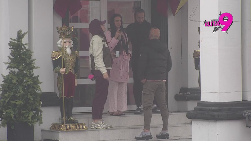 Đukiću i Aneli se ovo neće dopasti: Luka sve više koristi priliku da se približi Aniti, ona ne skida osmeh s lica! (VIDEO)