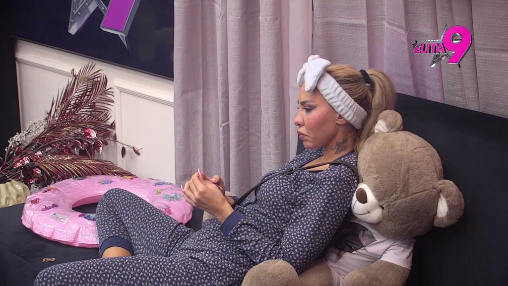 On je najveći ološ, a od njih se ne zna koja je veća dr*lja: Bebica sve frustracije istresao na Filipa, pa kanaljenjem Aneli i Maje unakazio samo Teodoru! (VIDEO)