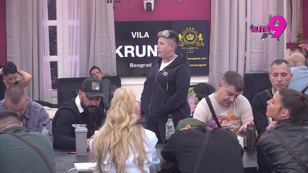 Paklena noć za Aneli Ahmić: Takmičari joj sasulu brutalnu istinu u lice, Dača obelodanio sve detalje flerta Maje i Luke! (VIDEO)