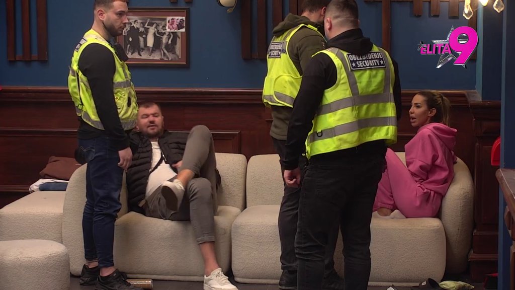 Niko ne može da je obuzda: Aneli se ne zauzstavlja, obezbeđenje je skida s Janjuša! (VIDEO)