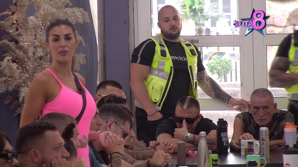 Novi udarac za Enu Čolić: Nakon svih uvreda saznala da su Gastoz i Luka hteli još i budalom da je naprave! (VIDEO)