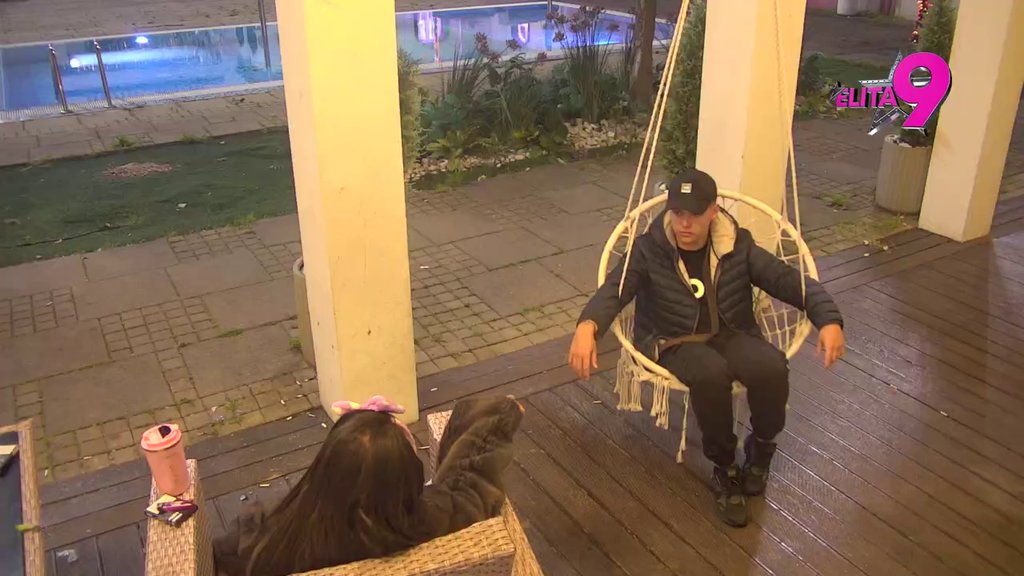 Ti si u kanalu do kraja! Dačo posavetovao Sofiju, pa opleo surovo po Asminu: On ne voli nikoga na ovom svetu! (VIDEO)