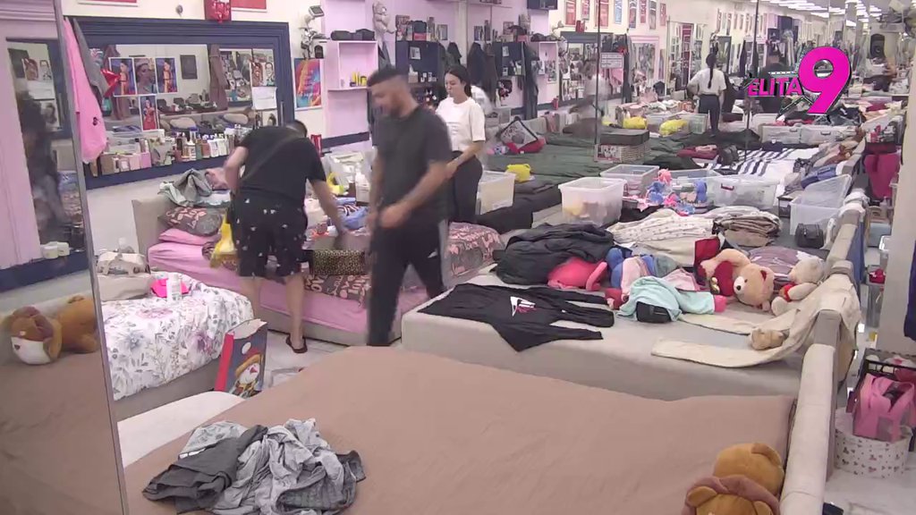 Radna akcija: Maja i Asmin se bacili na ozbiljan posao! (VIDEO)