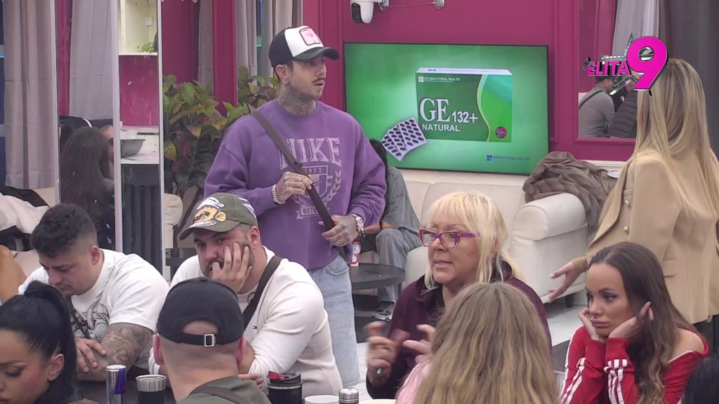 On je devojka u ovoj vezi: Mića zapenio na Luku Vujovića, ovako ga do sad niko nije isponižavao! (VIDEO)