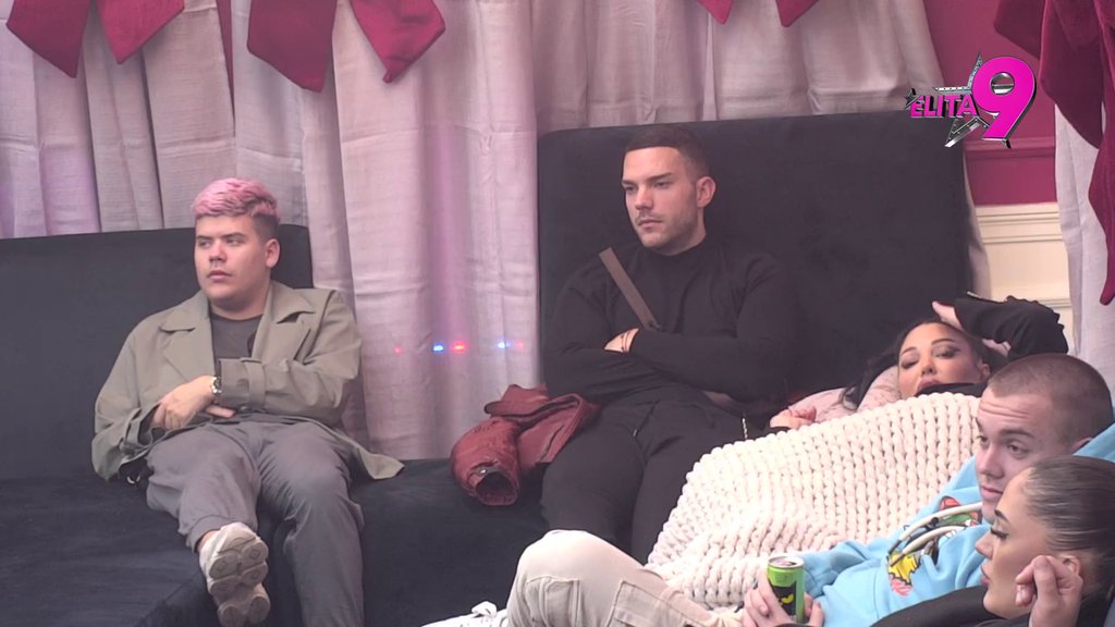 Obelodanila sve tajne Milice Veličković: Aneli otkrila sve o čemu je pričala sa njom! Pravila haos zbog Terze, tražila joj da napada Sofiju, a tu su i silni drugi muškarci (VIDEO)