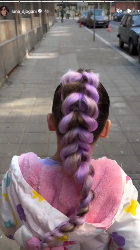 DEVOJČICE MASOVNO KOPIRAJU FRIZURU ĆERKE LUNE ĐOGANI! Mala Mia postavila novi trend i izazvala ludilo na mrežama (FOTO)