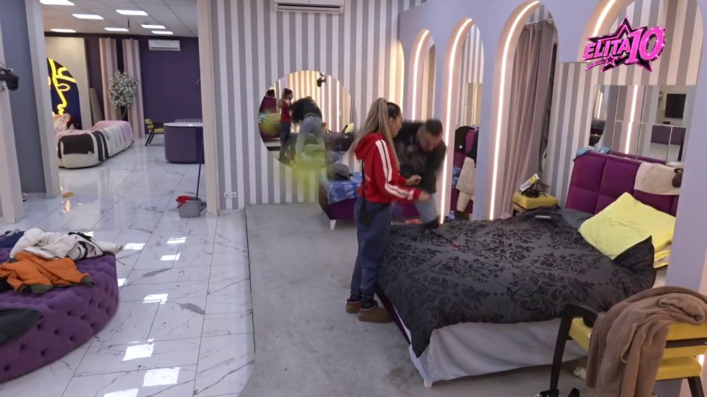 Sad ti je zvanično kraj: Car pokupio svoju posteljinu iz Anelinog kreveta, pa napravio karambol (VIDEO)