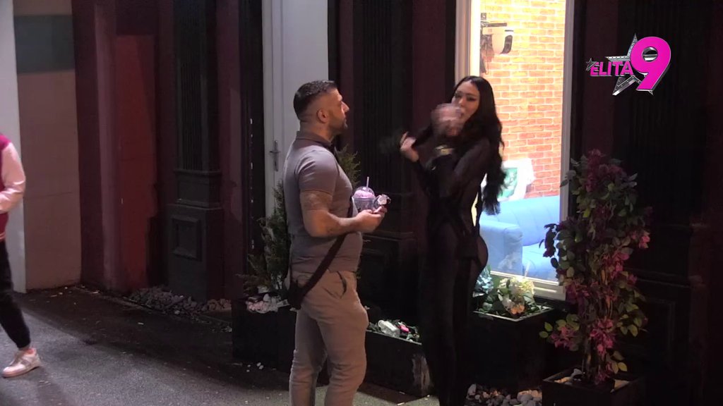 Umislila da su sve žene zaljubljene u njega: Maja opet ljubomoriše, Asmin uložio zadnji atom snage da je smiri! (VIDEO)