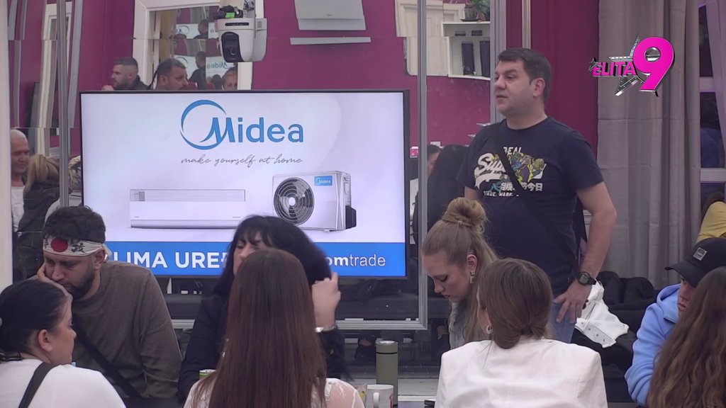 Novi detalji! Bora Santana kivan zbog placa koji mu otima Milica Kemez, rešio da progovorio: Kuma je na dan svadbe pitala da li je sigurna u sve, ona je počela da plače (VIDEO)