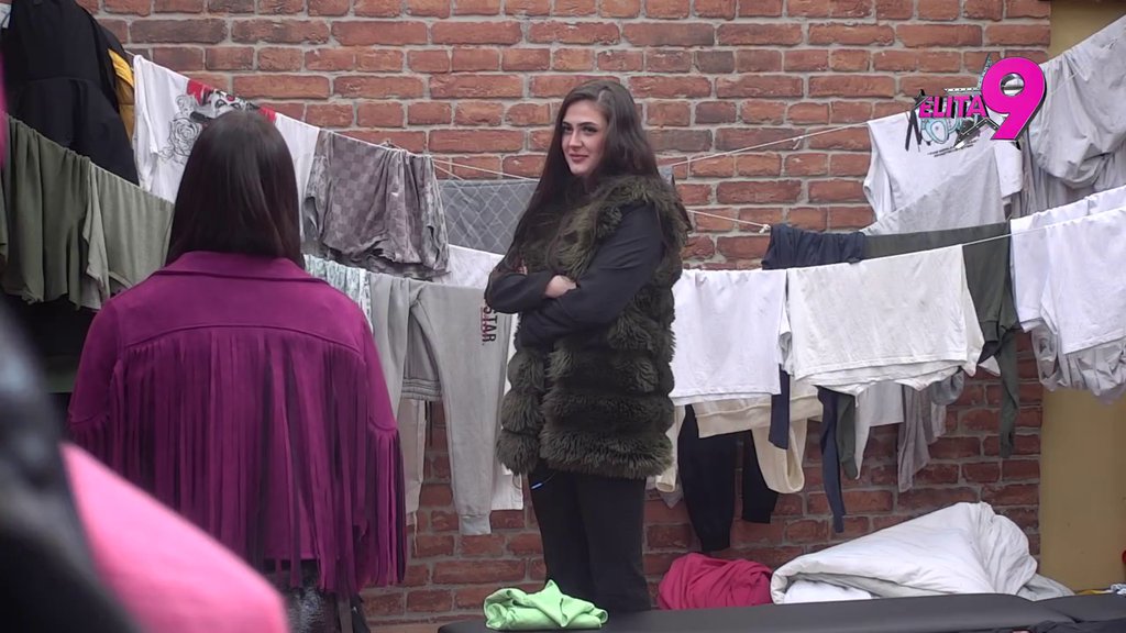 Sandra Todić postala strah i trepet: Bora drhti od straha, pokušava da pronađe sigurnu jazbinu za njega i Anastasiju! (VIDEO)