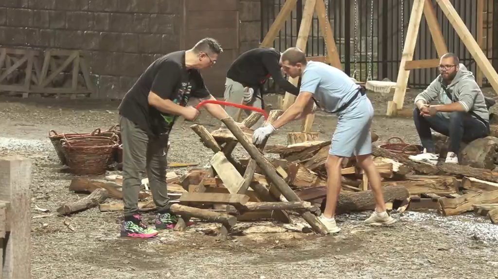 Smrdljivko, okupao se prvi put kad se smuvao sa njom: Boža i Kristijan osuli rafalnu paljbu po Ognjenu i Eleni, pljušte prozivke kao da sutra ne posto