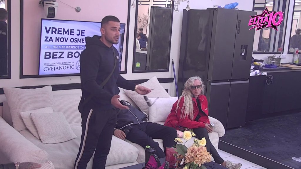 Kunem se u majku svoju... Marko se zakleo da se nikad neće pomiriti sa Sanjom, Karić se obratio Lauri: Ovakva devojka je dovela sebe do toga da rade svašta s njom (VIDEO)
