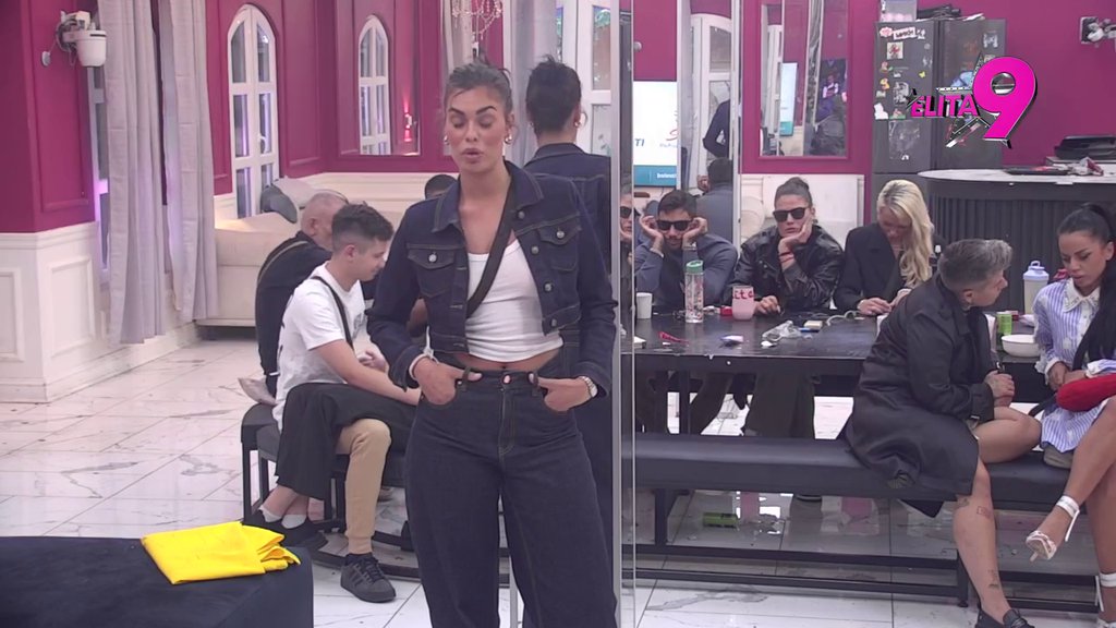 Šok: Viktor dao mami zeleno svetalo da tuži Minu Vrbaški! (VIDEO)