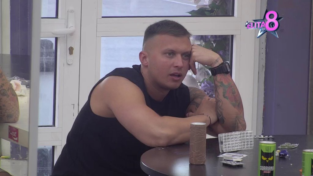 Aneli još jedna veridba izmakla pred nosom: Urla na Luku jer joj prsten nije stavio na ruku, on je žestoko oduvao! (VIDEO)