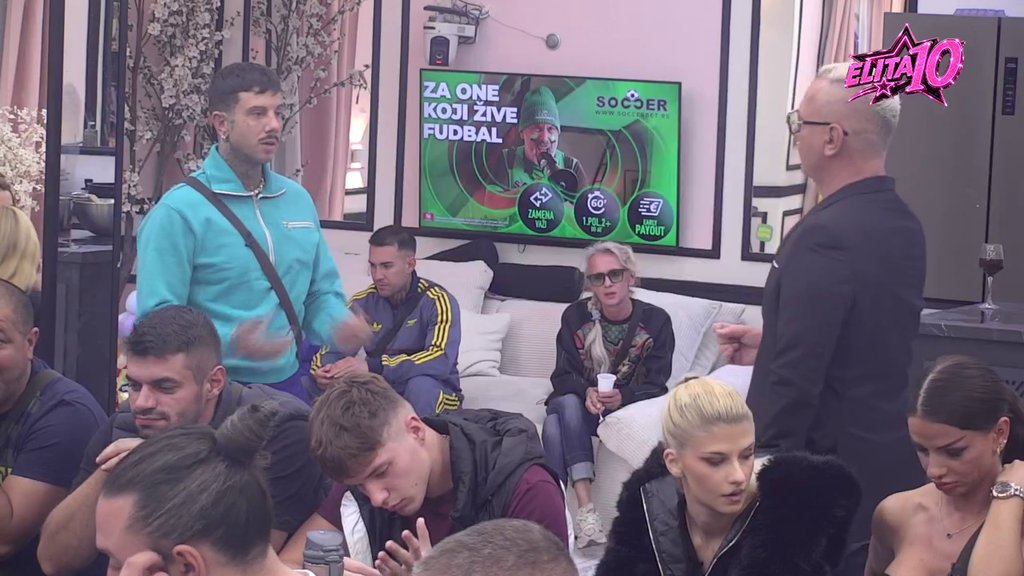 Bio sam slep kod očiju: Đukić priznao da je po svaku cenu želeo da sačuva vezu sa Aneli, pa otkrio da li se kaje zbog njihovog odnosa! (VIDEO)