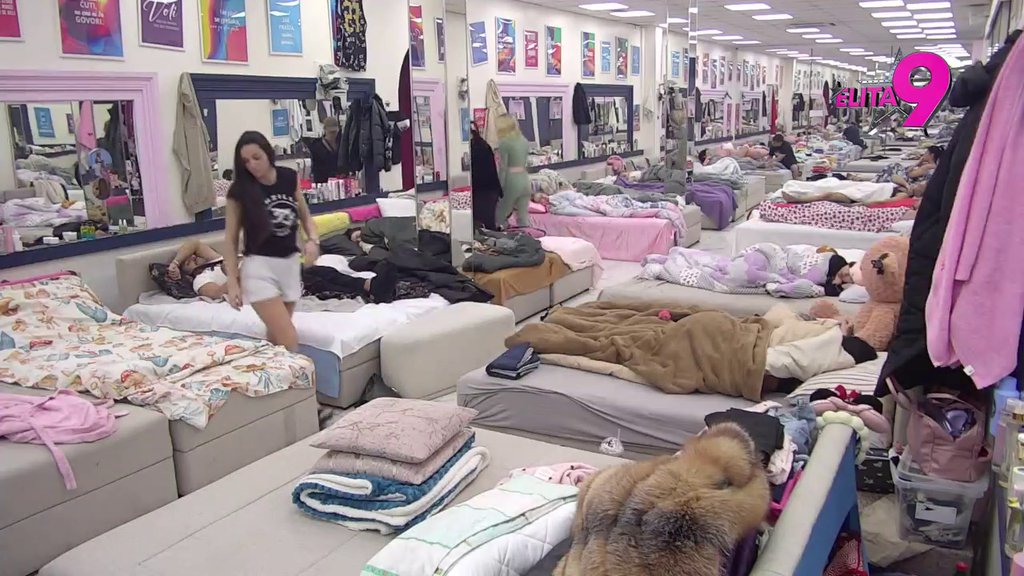 Oglasio se Veliki šef: Elitom odzvanja jasna poruka! (VIDEO)