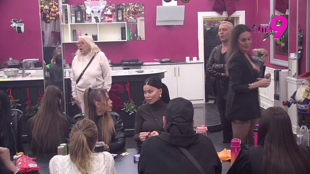 Žestok sukob Zorice i Kačavende trese Belu kuću: Dolazak Ane Ćurčić izazvao lavinu haosa, pljušte teške prozivke! (VIDEO)