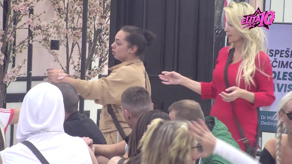 Preko ovoga joj ne prelazi: Milan otkrio što je precrtao Radu, ona zaplakala: Htela sam da budem... (VIDEO)
