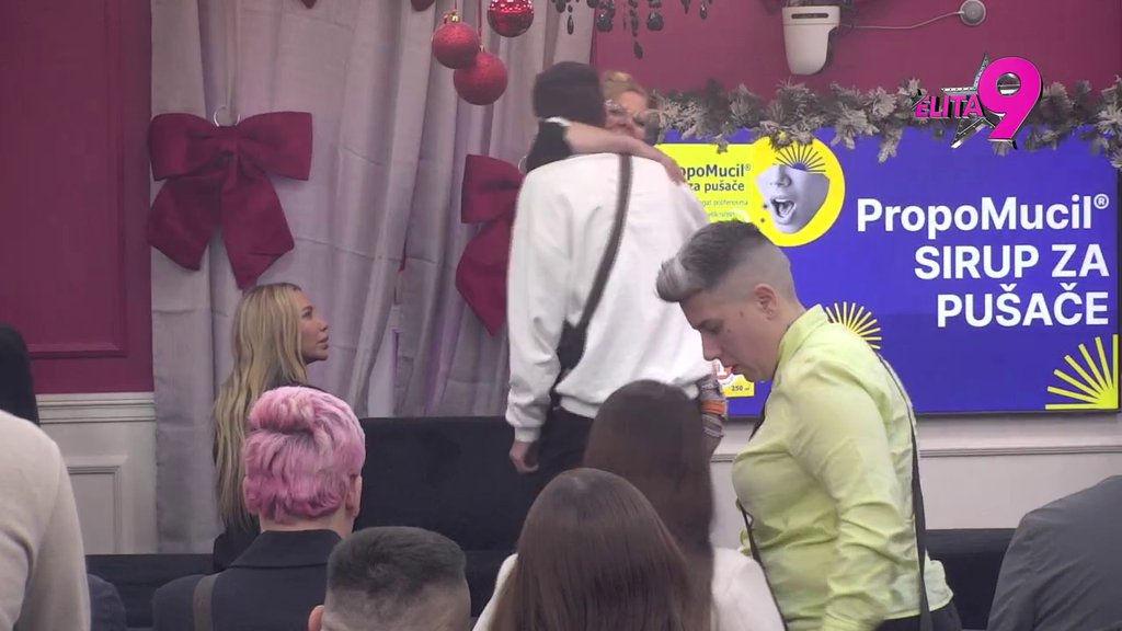 PRVI SUSRET NERIA I GROFICE: Sine sve ti opraštamo! On joj odgovorio kao nikada (VIDEO)