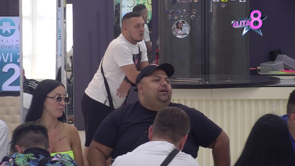PALA MI JE U OČIMA, NEBITNA SI: Gastoz istakao da je Matora dotakla samo dno, ona mu poručila da joj se gadi! (VIDEO)