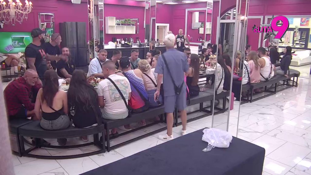 Rat do istrebljenja! Stanić skočio na Terzu i Luku, Vujović iskoristio priliku, pa pecnuo Alibabu (VIDEO)