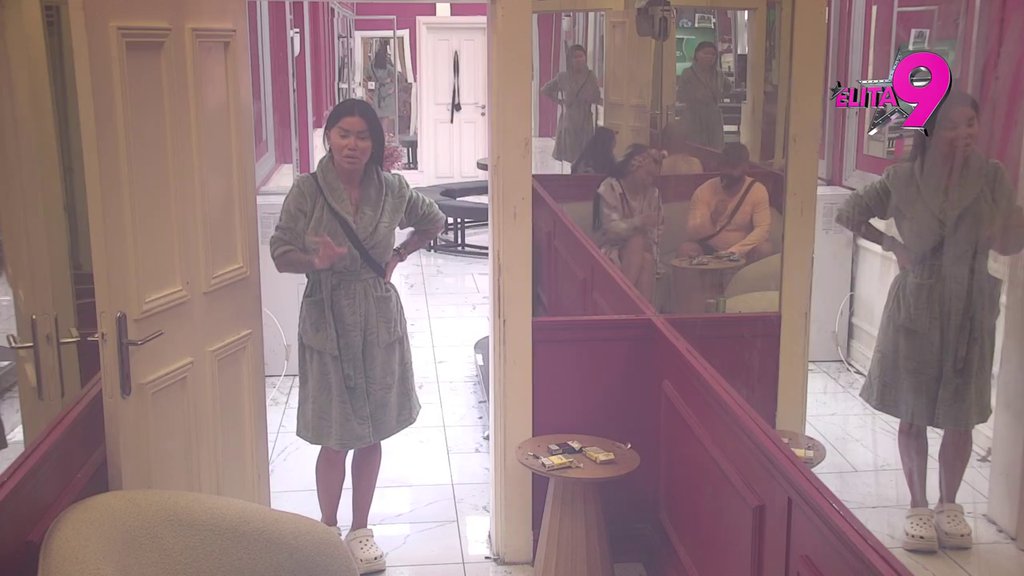 NEMAŠ DOVOLJNO KOŽE?! Vanja otkrila učesnicima da je PONOVO KORIGOVALA ZADNJICU, oni šokirani! (VIDEO)