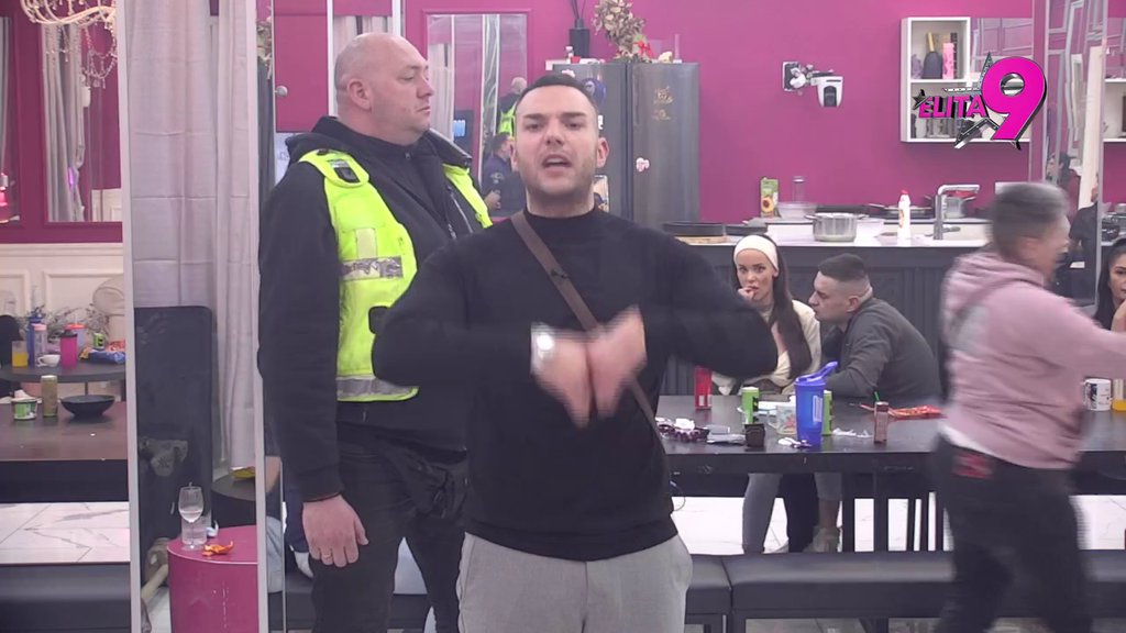 RATNO STANJE U ELITI: Luka, Anita i Anđelo u nikad brutalnijem sukobu, tresu se zidovi Bele kuće! (VIDEO)