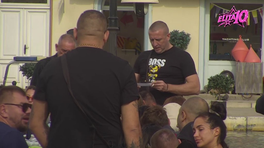 Praštala je više puta: Mateja pecnuo Anđelu preko Gastoza, ona skočila kao oparena: To nije istina, imaš pik na njega (VIDEO)