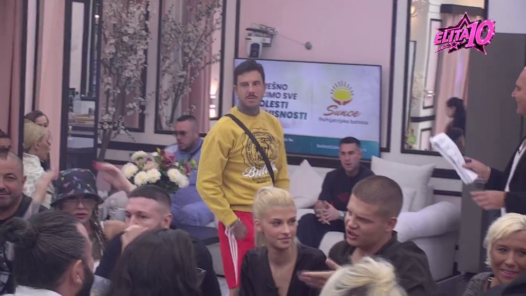 Doneo radikalnu odluku: Janjuš obećao da neće ni pogledati Aneli, kako bi dokazao Filipu da će ga prva prvocirati! (VIDEO)