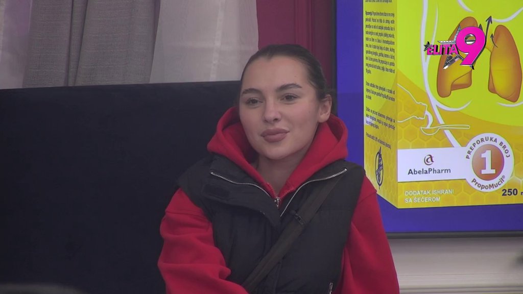 Očajnički vapaji za Filipom Carem? Maja otkrila kad će prestati da poručuje plišane igračke koje je podsećaju na bivšeg (VIDEO)