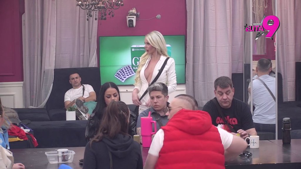 Niko ne veruje šta sluša! Luka i Anita doneli odluku da ukinu intimne odnose, Ivan posle Anđelove reakcije rešio da obnovi vezu sa Vanjom! (VIDEO)