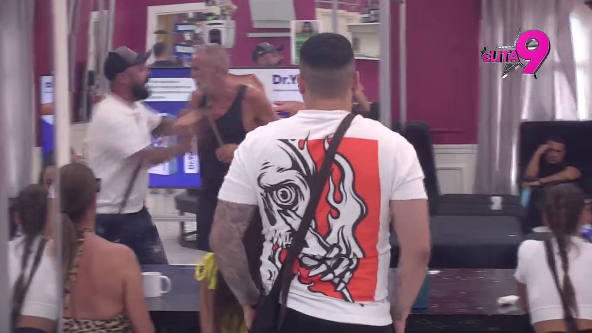 Luka i Anita koriste njenu trudnoću da bi ispali žrtve: Ona se setila da postoji emisija da pravi haos, Vujović još nasrnuo i na Miću! (VIDEO)