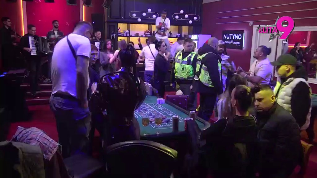 Što si ljubomoran? Sandra uspela da isprovocira Boru preko Anastasije, obezbeđenje uletelo da spreči HAOS! (VIDEO)