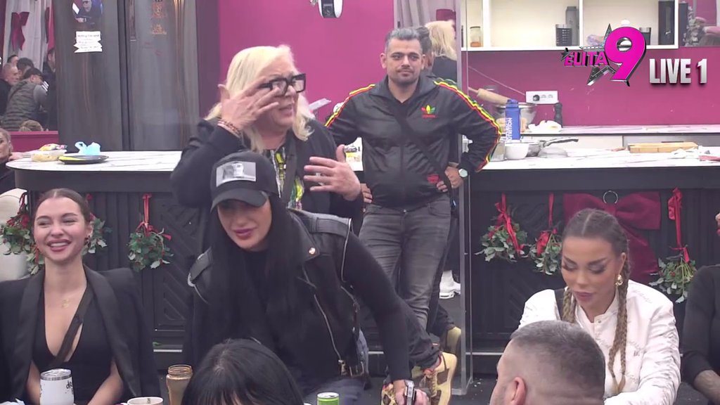 Čestitke koje si čitala za rođendan Srđan ti nije poslao: Zorica ne prestaje da rešeta Kačavendu, Ana Ćurčić pomrsila sve konce (VIDEO)