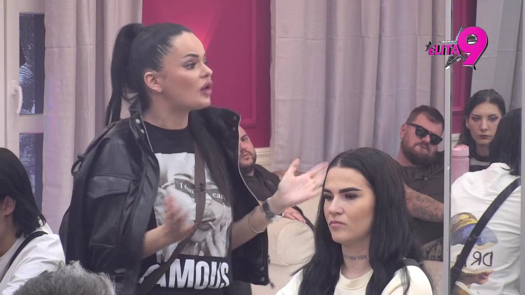 Crna mamba i lavica zajedno protiv svih: Maja i Aneli dale Jovani pevačicu šut-kartu, ona ih proglasila blamovima! (VIDEO)