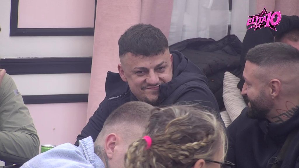 Nije i se dopalo njeno ponašanje: Terza otkrio zbog čega je povukao ručnu u odnosu sa Glorijom, Dača uveren da su mu emocije mlake: Sofiji si prelazio preko svega! (VIDEO)