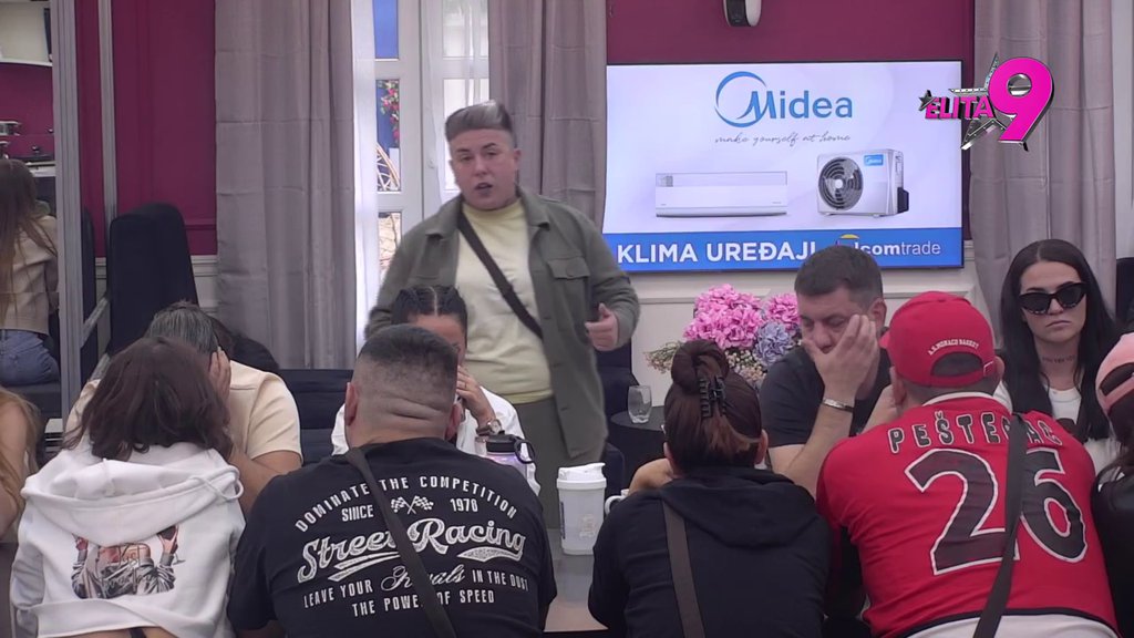 Kad je budem dobila na sudu, pričamo o svemu: Anđelo i Matora u brutalnom ratu, otkopali sve što su zakopali, ona upetljala kumu Tamaru, Ranković je matirao: I dalje te boli Anita, a u srećnoj si vezi! (VIDEO)