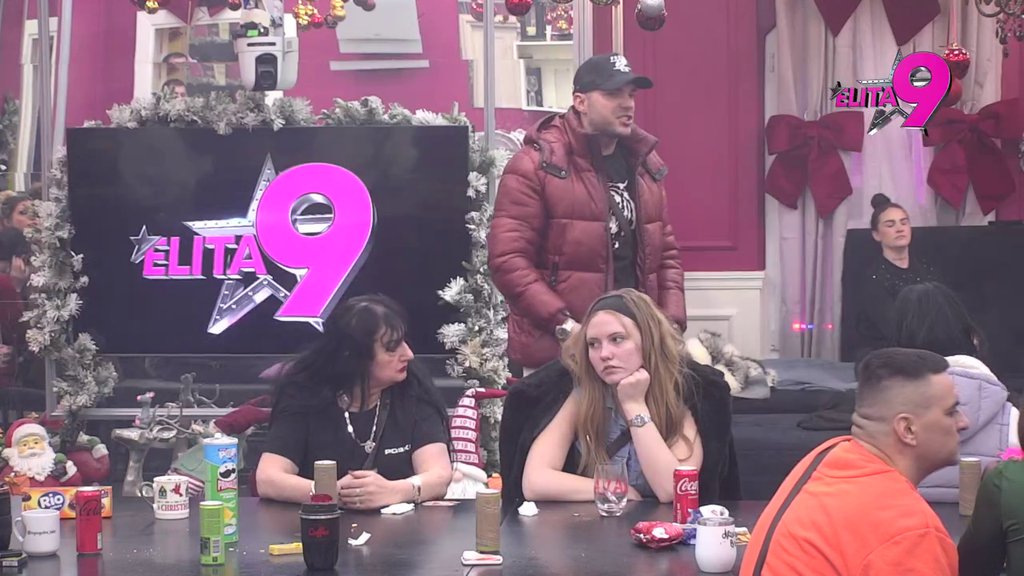 Pukao mu film: Anđelo svima zapušio usta i Maju odbranio više nego Đukić, ona vratila osmeh na lice! (VIDEO)