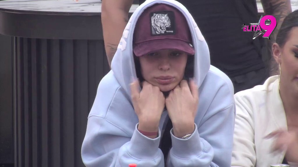 AHMIĆI SU GA UNIŠTILI: Hana o glasinama da je Nikica nestao! Mina izgorela od ljubomore na Sofiju, tenzija na vrhuncu (VIDEO)