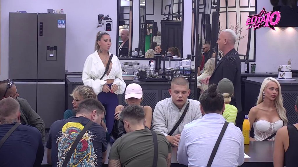 Bez dlake na jeziku! Aneli uverena da je Carev dobar odnos sa Janjušem i Dačom lažan! Besna kao ris! (VIDEO)