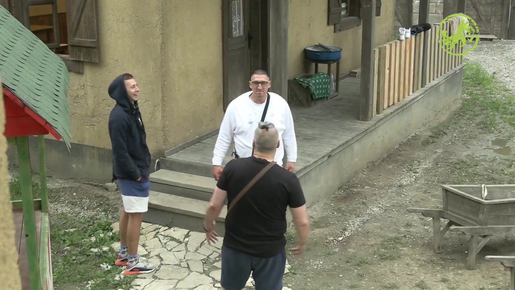 Boža i Kristijan na teškim mukama zbog SLATKIŠA! Golubović otvorio ŠTEK, pa priznao: JA OD TEBE KRIJEM... (VIDEO)