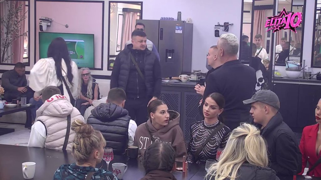 Bleda kao krpa: Sandri nije dobro zbog raskrinkane afere s Matejom, Janjuš zapenio na sav glas! (VIDEO)